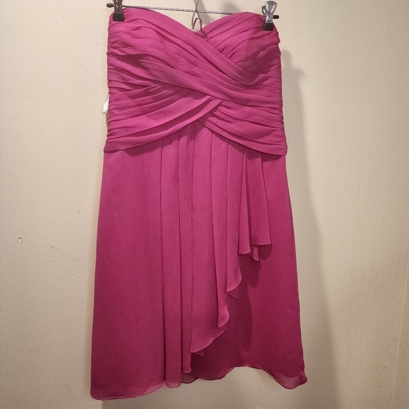 DAVID'S BRIDAL Fuschia Strappless Short Wedding dress size 8 - Picture 5 of 10